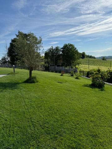 Ermitage La Suite-Hermitage Al Tramonto-Hermitage Tra Le Vigne Cioccaro Di Penango Екстериор снимка